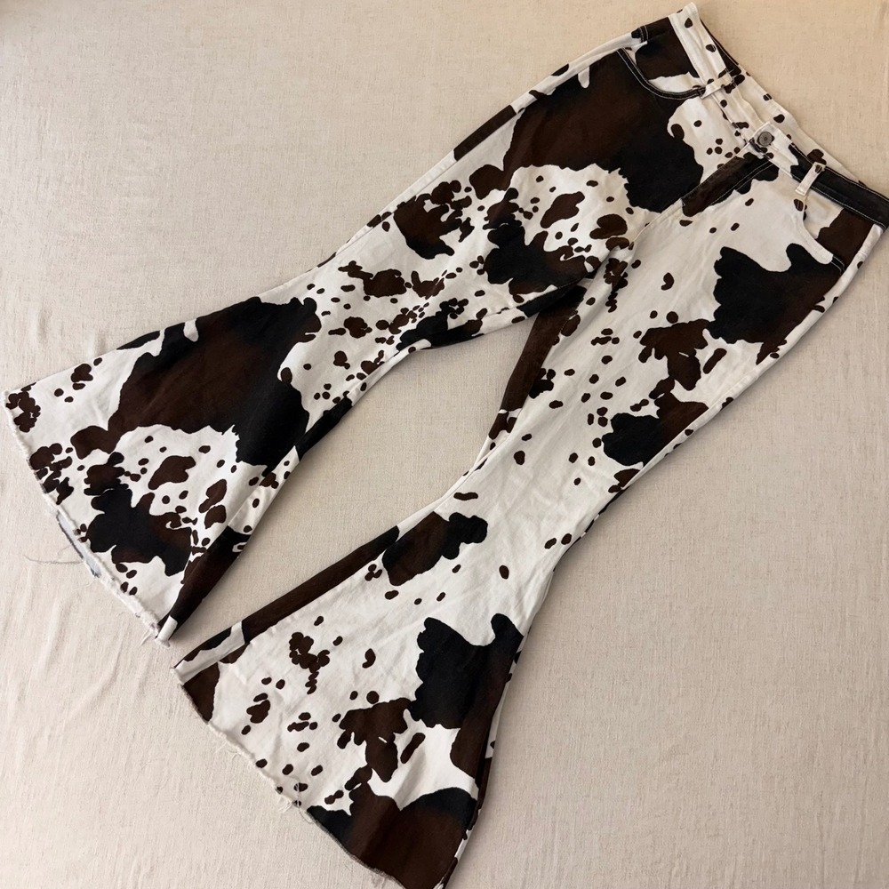 Cow Print Bell Bottom Flare Jeans Brown White High Rise Women Medium Western